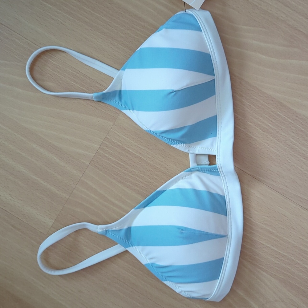 Bikini top